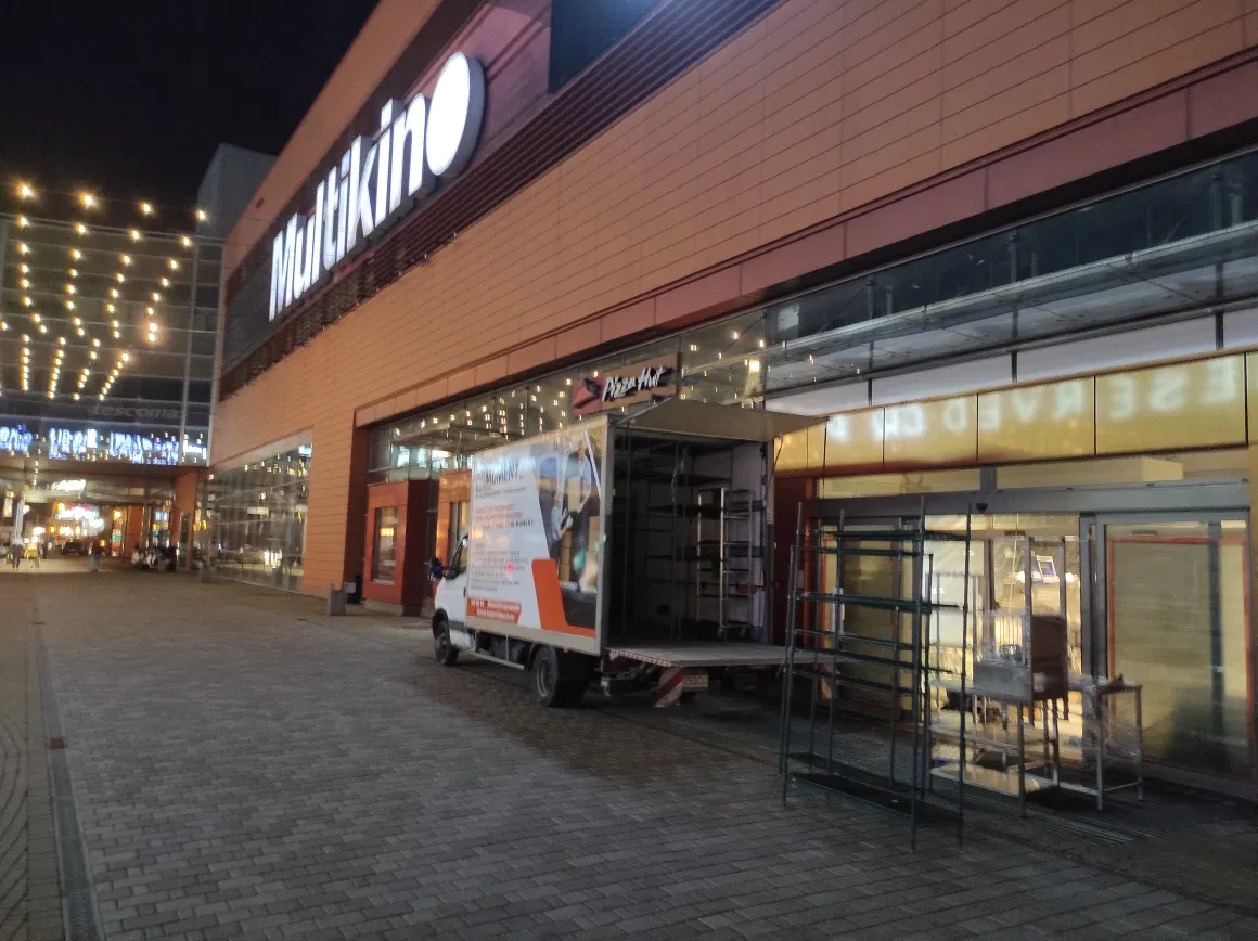 Nocne realizacje i transport dla firm